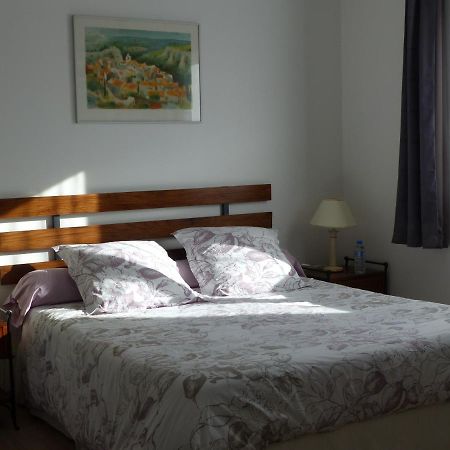 Bed and Breakfast Les Enselmes Montagnieu  Exteriér fotografie